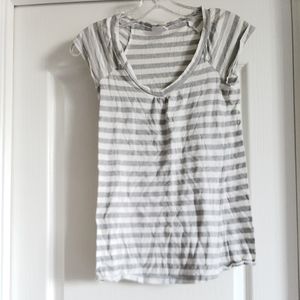 alloy • striped V neck top